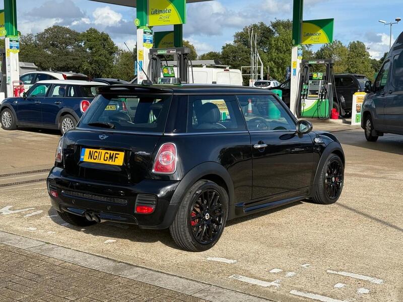 MINI Hatch 1.6 John Cooper Works Hatchback 3dr Petrol Manual Euro 5 (211 ps) - U10003214