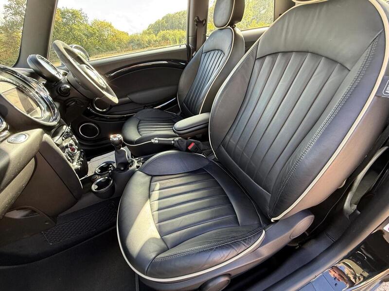 MINI Hatch 1.6 John Cooper Works Hatchback 3dr Petrol Manual Euro 5 (211 ps) - U10003214