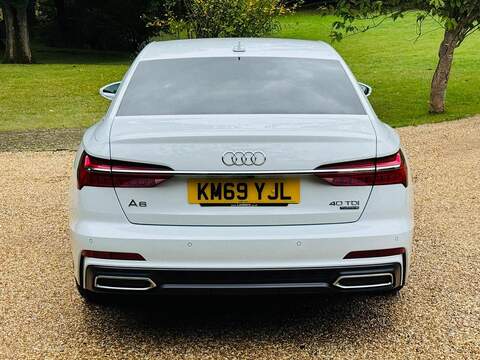 Audi A6 Saloon 2.0 TDI 40 S line Saloon 4dr Diesel S Tronic quattro Euro 6 (s/s) (204 ps) - U10003217