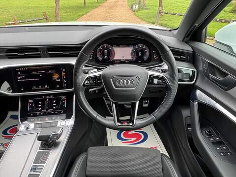 Audi A6 Saloon 2.0 TDI 40 S line Saloon 4dr Diesel S Tronic quattro Euro 6 (s/s) (204 ps) - U10003217