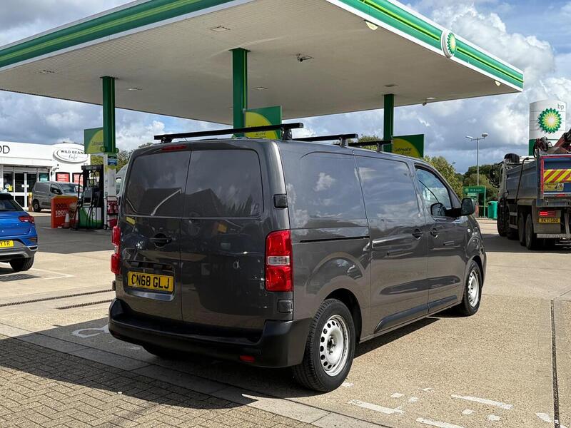 Citroen Dispatch 1.6 BlueHDi 1000 Enterprise M Panel Van 6dr Diesel Manual FWD 2 Euro 6 (s/s) (115 ps) - U10003218