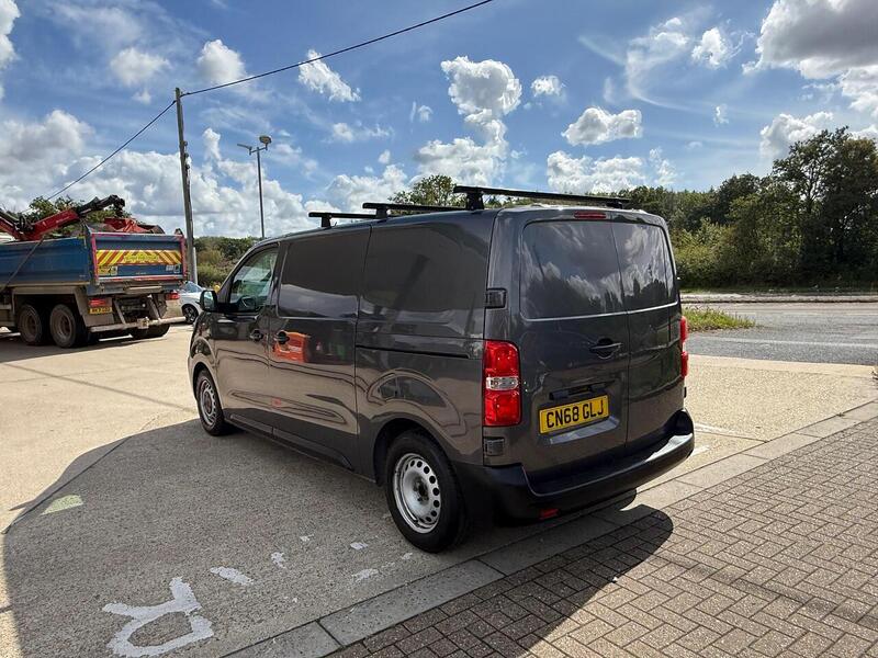 Citroen Dispatch 1.6 BlueHDi 1000 Enterprise M Panel Van 6dr Diesel Manual FWD 2 Euro 6 (s/s) (115 ps) - U10003218