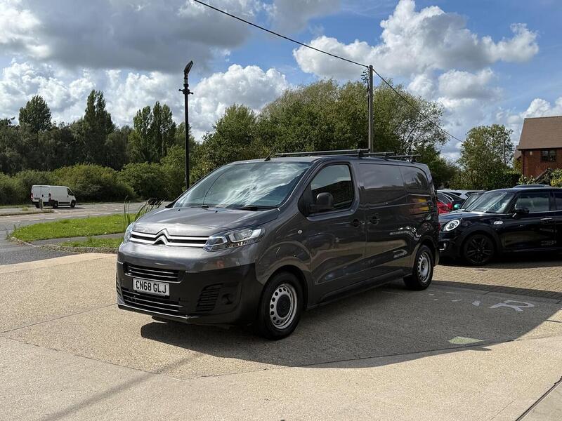 Citroen Dispatch 1.6 BlueHDi 1000 Enterprise M Panel Van 6dr Diesel Manual FWD 2 Euro 6 (s/s) (115 ps) - U10003218