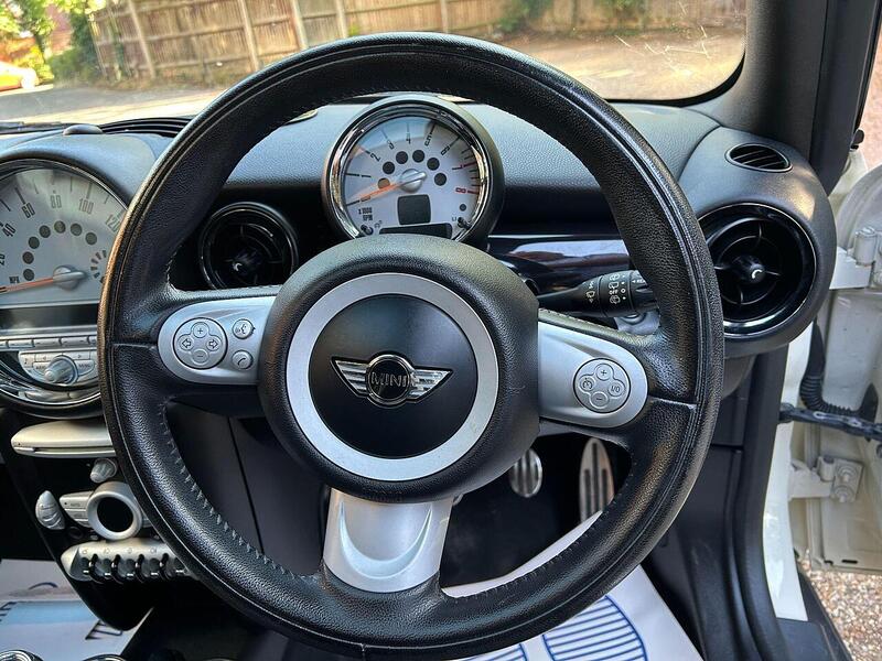 MINI Hatch 1.6 Cooper S Euro 5 3dr - U10003220