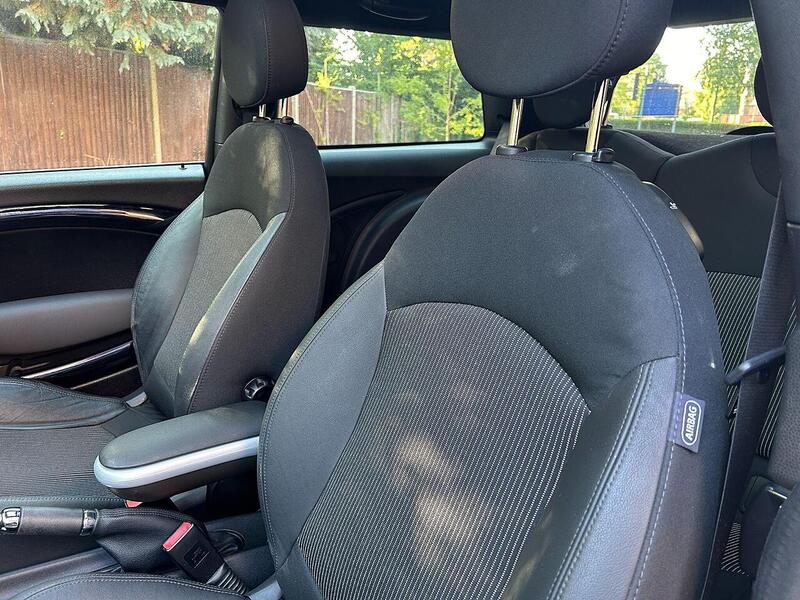 MINI Hatch 1.6 Cooper S Euro 5 3dr - U10003220