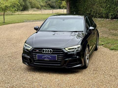 Audi S3 2.0 TFSI Black Edition Sportback 5dr Petrol S Tronic quattro Euro 6 (s/s) (310 ps) - U10003227