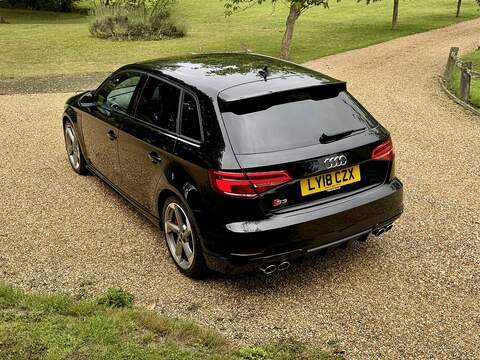 Audi S3 2.0 TFSI Black Edition Sportback 5dr Petrol S Tronic quattro Euro 6 (s/s) (310 ps) - U10003227