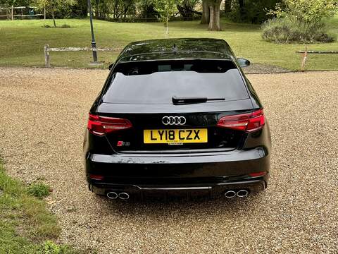 Audi S3 2.0 TFSI Black Edition Sportback 5dr Petrol S Tronic quattro Euro 6 (s/s) (310 ps) - U10003227