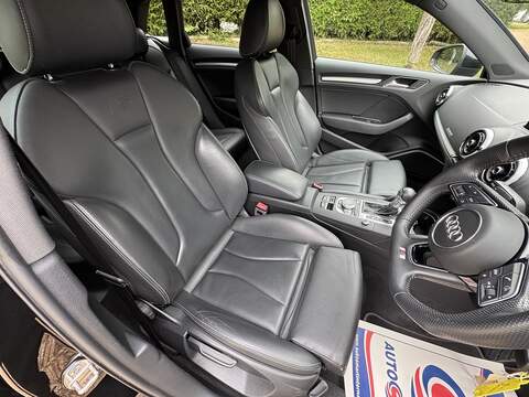 Audi S3 2.0 TFSI Black Edition Sportback 5dr Petrol S Tronic quattro Euro 6 (s/s) (310 ps) - U10003227