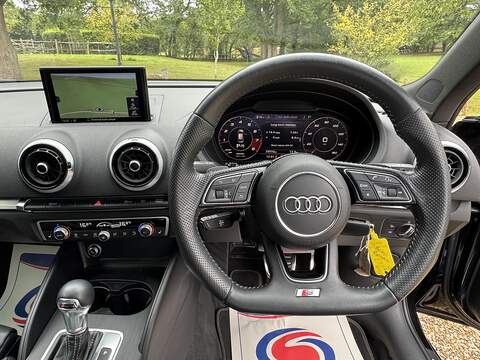 Audi S3 2.0 TFSI Black Edition Sportback 5dr Petrol S Tronic quattro Euro 6 (s/s) (310 ps) - U10003227