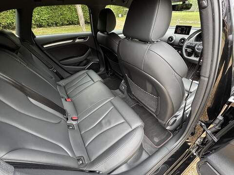 Audi S3 2.0 TFSI Black Edition Sportback 5dr Petrol S Tronic quattro Euro 6 (s/s) (310 ps) - U10003227