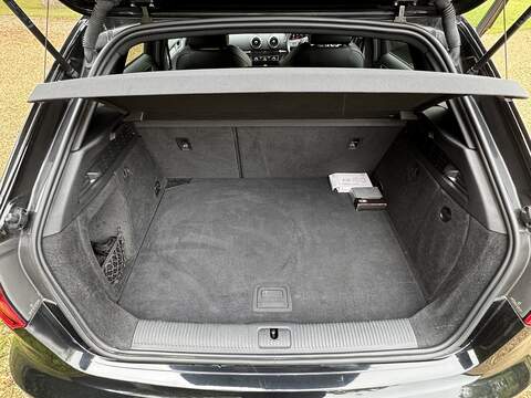 Audi S3 2.0 TFSI Black Edition Sportback 5dr Petrol S Tronic quattro Euro 6 (s/s) (310 ps) - U10003227