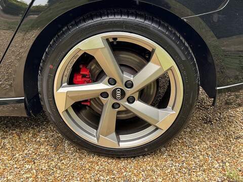 Audi S3 2.0 TFSI Black Edition Sportback 5dr Petrol S Tronic quattro Euro 6 (s/s) (310 ps) - U10003227