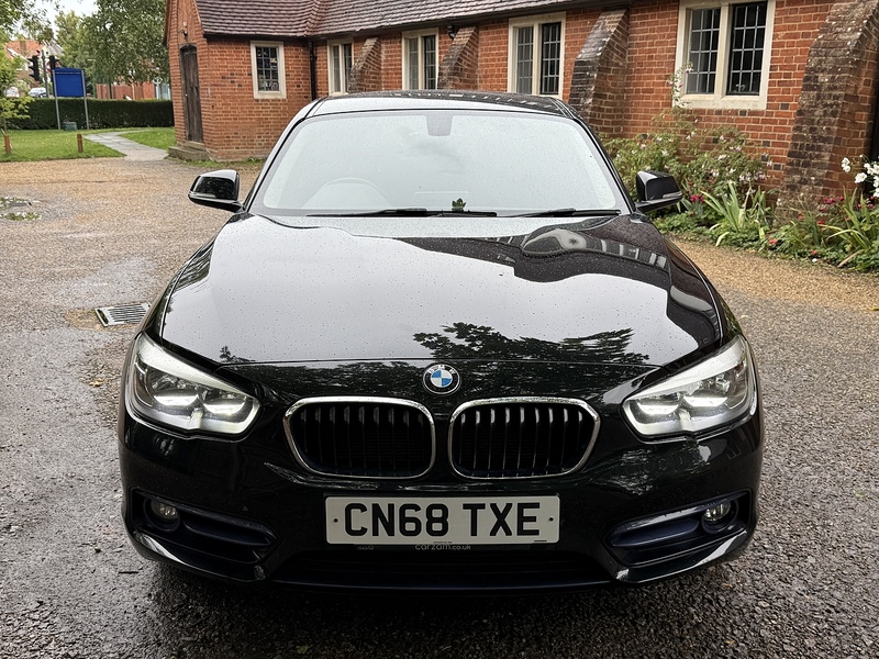 BMW 1 Series 1.5 118i Sport Hatchback 5dr Petrol Manual Euro 6 (s/s) (136 ps) - U10003232