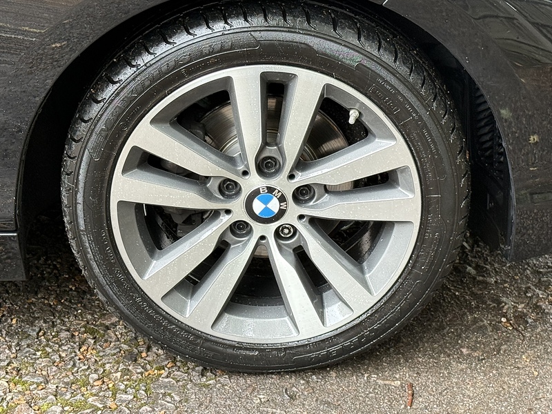 BMW 1 Series 1.5 118i Sport Hatchback 5dr Petrol Manual Euro 6 (s/s) (136 ps) - U10003232