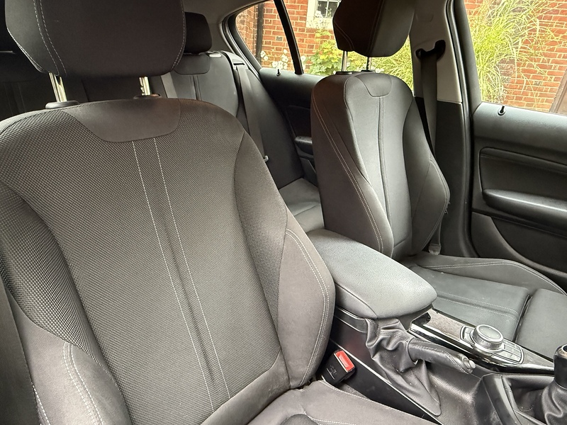BMW 1 Series 1.5 118i Sport Hatchback 5dr Petrol Manual Euro 6 (s/s) (136 ps) - U10003232