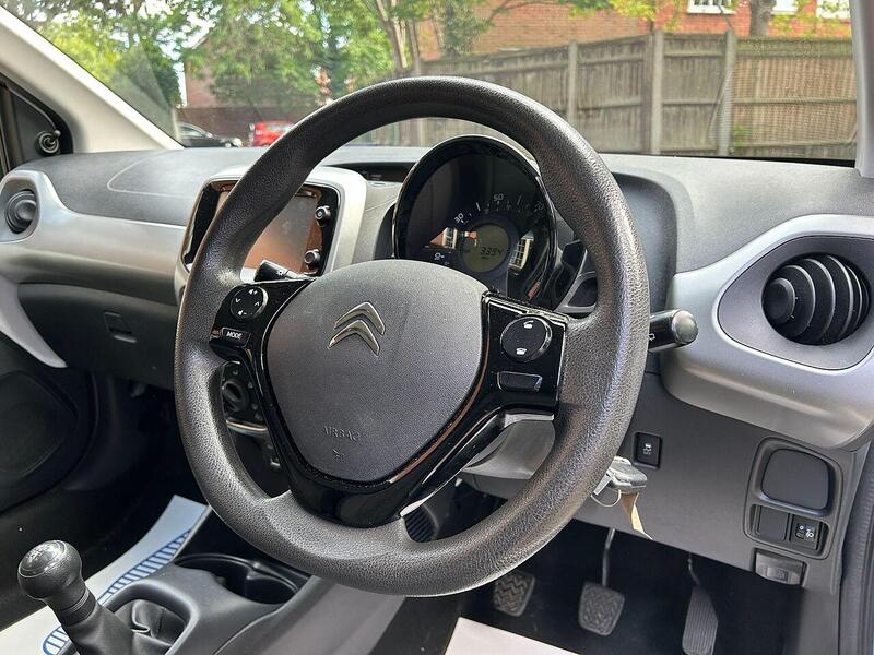 Citroen C1 1.0 VTi Furio Hatchback 3dr Petrol Manual Euro 6 (68 ps) - U10003233