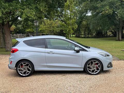 Ford Fiesta 1.5T EcoBoost ST-2 Euro 6 (s/s) 3dr - U10003243