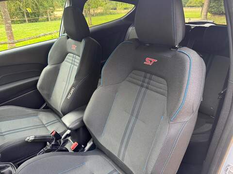 Ford Fiesta 1.5T EcoBoost ST-2 Euro 6 (s/s) 3dr - U10003243