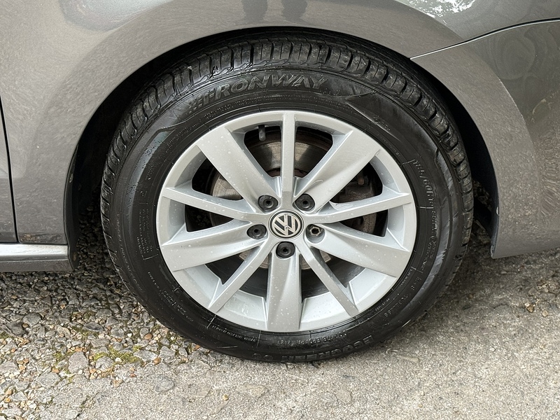 Volkswagen Polo 1.2 TSI BlueMotion Tech SE Hatchback 3dr Petrol Manual Euro 6 (s/s) (90 ps) - U10003247