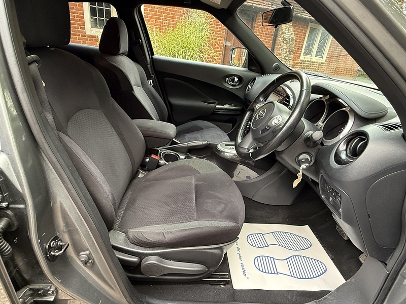 Nissan Juke 1.6 Acenta Premium SUV 5dr Petrol XTRON Euro 5 (117 ps) - U10003249