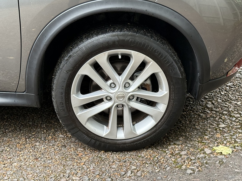 Nissan Juke 1.6 Acenta Premium SUV 5dr Petrol XTRON Euro 5 (117 ps) - U10003249