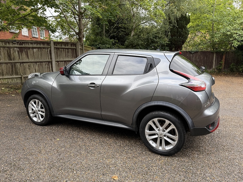 Nissan Juke 1.6 Acenta Premium SUV 5dr Petrol XTRON Euro 5 (117 ps) - U10003249