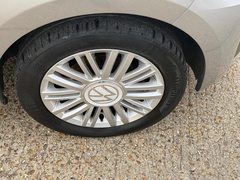 Volkswagen up! 1.0 up! Hatchback 5dr Petrol Manual Euro 6 (s/s) (60 ps) - U10003250
