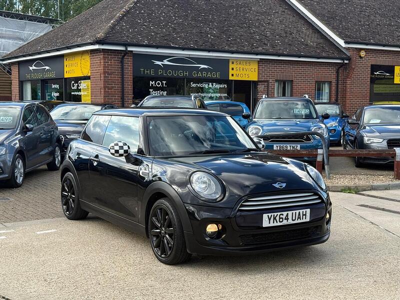 MINI Hatch 1.5 Cooper Hatchback 3dr Petrol Manual Euro 6 (s/s) (136 ps) - U10003255