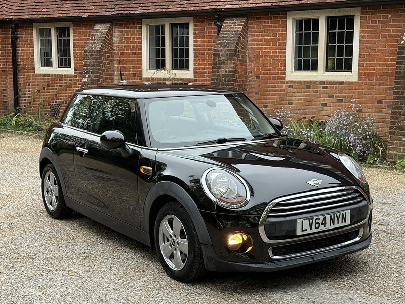 MINI Hatch 1.2 One Hatchback 3dr Petrol Manual Euro 6 (s/s) (102 ps) - U10003257