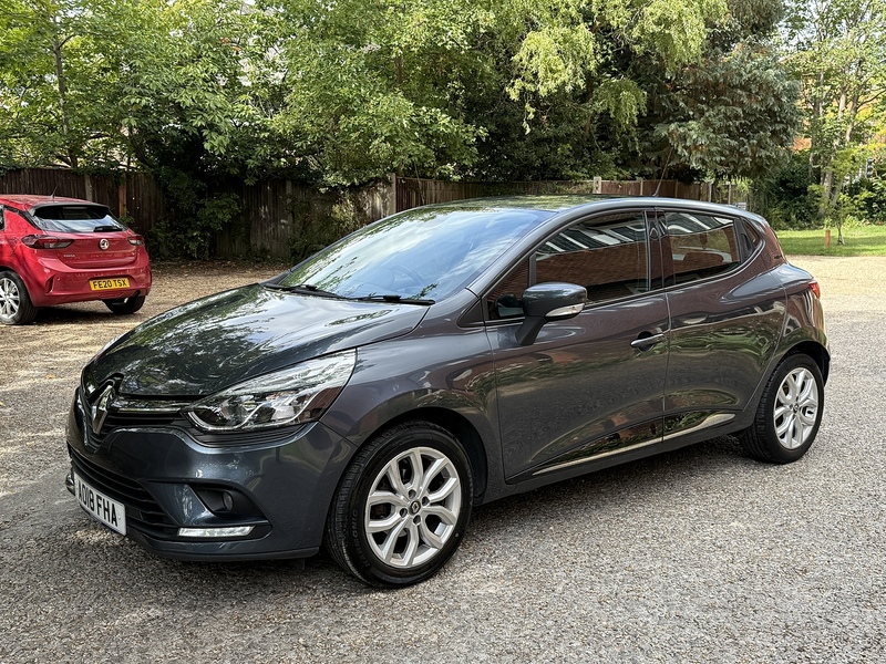 Renault Clio 0.9 TCe Dynamique Nav Hatchback 5dr Petrol Manual Euro 6 (s/s) (90 ps) - U10003264