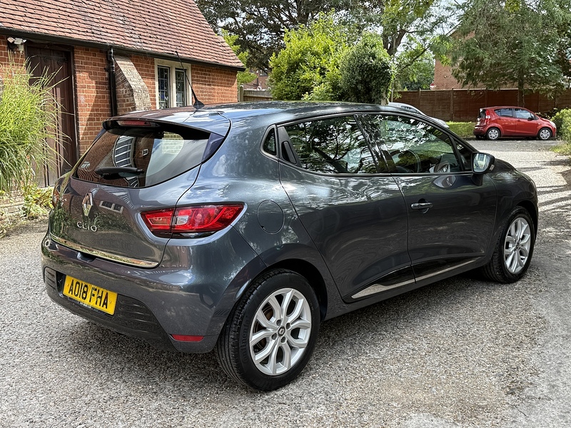 Renault Clio 0.9 TCe Dynamique Nav Hatchback 5dr Petrol Manual Euro 6 (s/s) (90 ps) - U10003264