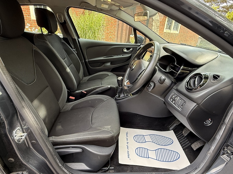 Renault Clio 0.9 TCe Dynamique Nav Hatchback 5dr Petrol Manual Euro 6 (s/s) (90 ps) - U10003264