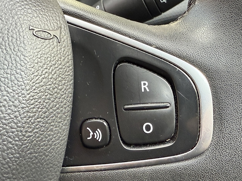 Renault Clio 0.9 TCe Dynamique Nav Hatchback 5dr Petrol Manual Euro 6 (s/s) (90 ps) - U10003264