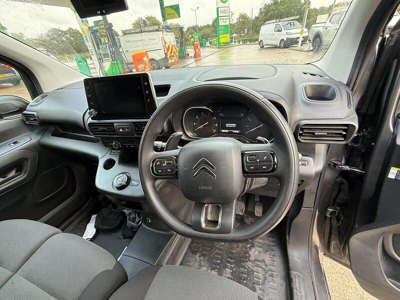 Citroen Berlingo 1.5 BlueHDi 1000 Driver M Panel Van 5dr Diesel EAT8 SWB Euro 6 (s/s) (130 ps) - U10003266