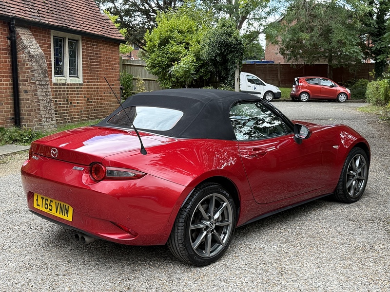 Mazda MX-5 2.0 SKYACTIV-G Sport Nav Convertible 2dr Petrol Manual Euro 6 (160 ps) - U10003268