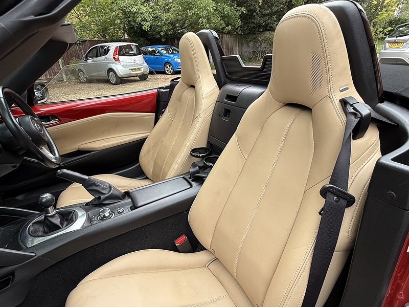 Mazda MX-5 2.0 SKYACTIV-G Sport Nav Convertible 2dr Petrol Manual Euro 6 (160 ps) - U10003268