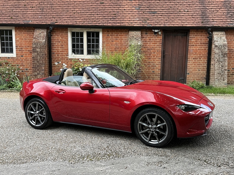 Mazda MX-5 2.0 SKYACTIV-G Sport Nav Convertible 2dr Petrol Manual Euro 6 (160 ps) - U10003268