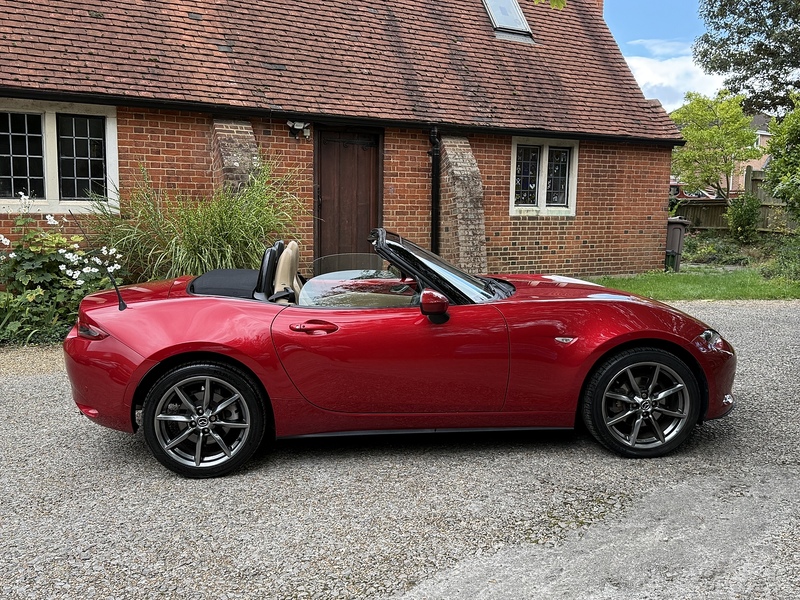 Mazda MX-5 2.0 SKYACTIV-G Sport Nav Convertible 2dr Petrol Manual Euro 6 (160 ps) - U10003268