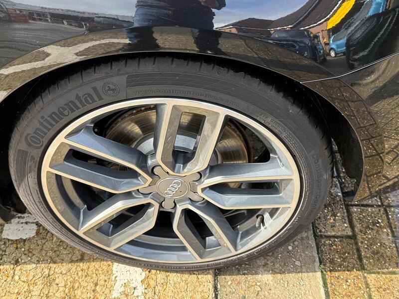 Audi S3 2.0 TFSI Hatchback 3dr Petrol S Tronic quattro Euro 6 (s/s) (Nav) (300 ps) - U10003269