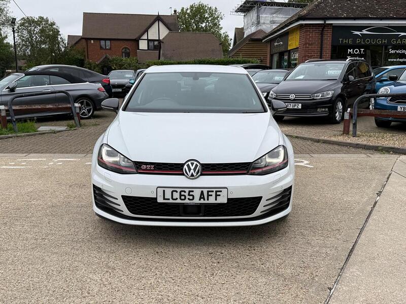 Volkswagen Golf 2.0 TSI BlueMotion Tech GTI Hatchback 5dr Petrol DSG Euro 6 (s/s) (220 ps) - U10003277