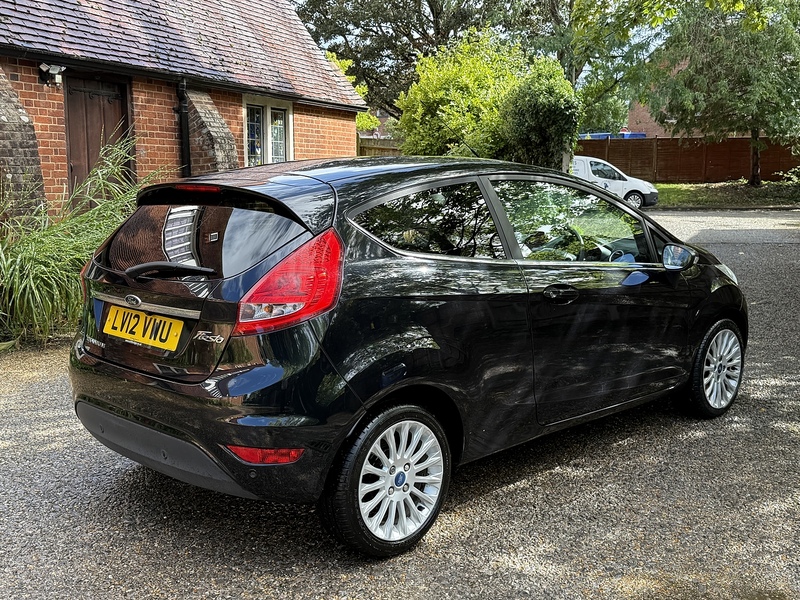 Ford Fiesta 1.4 Titanium Hatchback 3dr Petrol Automatic (149 g/km, 94 bhp) - U10003279