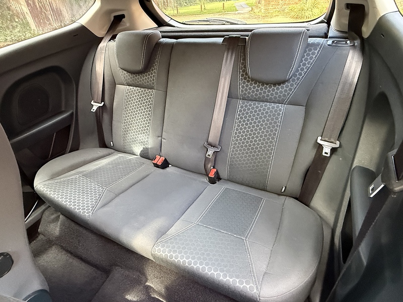 Ford Fiesta 1.4 Titanium Hatchback 3dr Petrol Automatic (149 g/km, 94 bhp) - U10003279