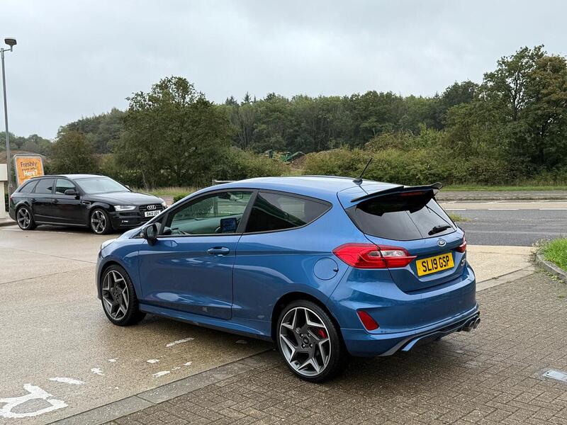 Ford Fiesta 1.5T EcoBoost ST-2 Hatchback 3dr Petrol Manual Euro 6 (s/s) (200 ps) - U10003280