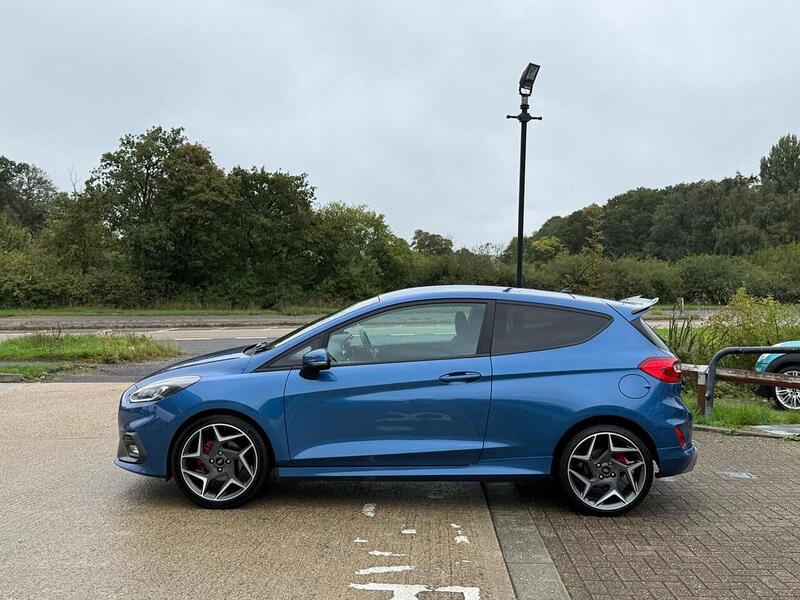 Ford Fiesta 1.5T EcoBoost ST-2 Hatchback 3dr Petrol Manual Euro 6 (s/s) (200 ps) - U10003280