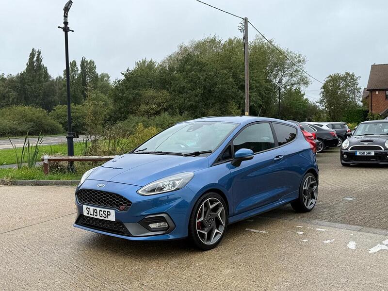 Ford Fiesta 1.5T EcoBoost ST-2 Hatchback 3dr Petrol Manual Euro 6 (s/s) (200 ps) - U10003280