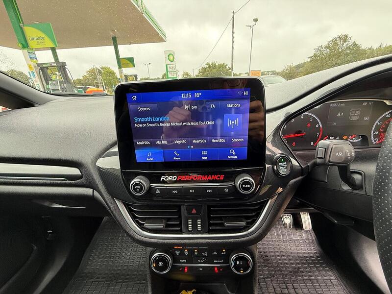 Ford Fiesta 1.5T EcoBoost ST-2 Hatchback 3dr Petrol Manual Euro 6 (s/s) (200 ps) - U10003280