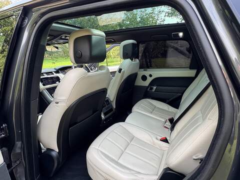 Land Rover Range Rover Sport 3.0 SD V6 HSE Dynamic SUV 5dr Diesel Auto 4WD Euro 6 (s/s) (306 ps) - U10003286