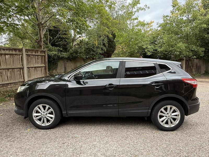 Nissan Qashqai 1.5 dCi Acenta Premium SUV 5dr Diesel Manual 2WD Euro 5 (s/s) (110 ps) - U10003295