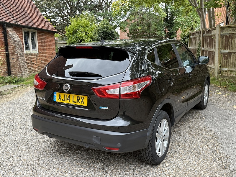 Nissan Qashqai 1.5 dCi Acenta Premium SUV 5dr Diesel Manual 2WD Euro 5 (s/s) (110 ps) - U10003295